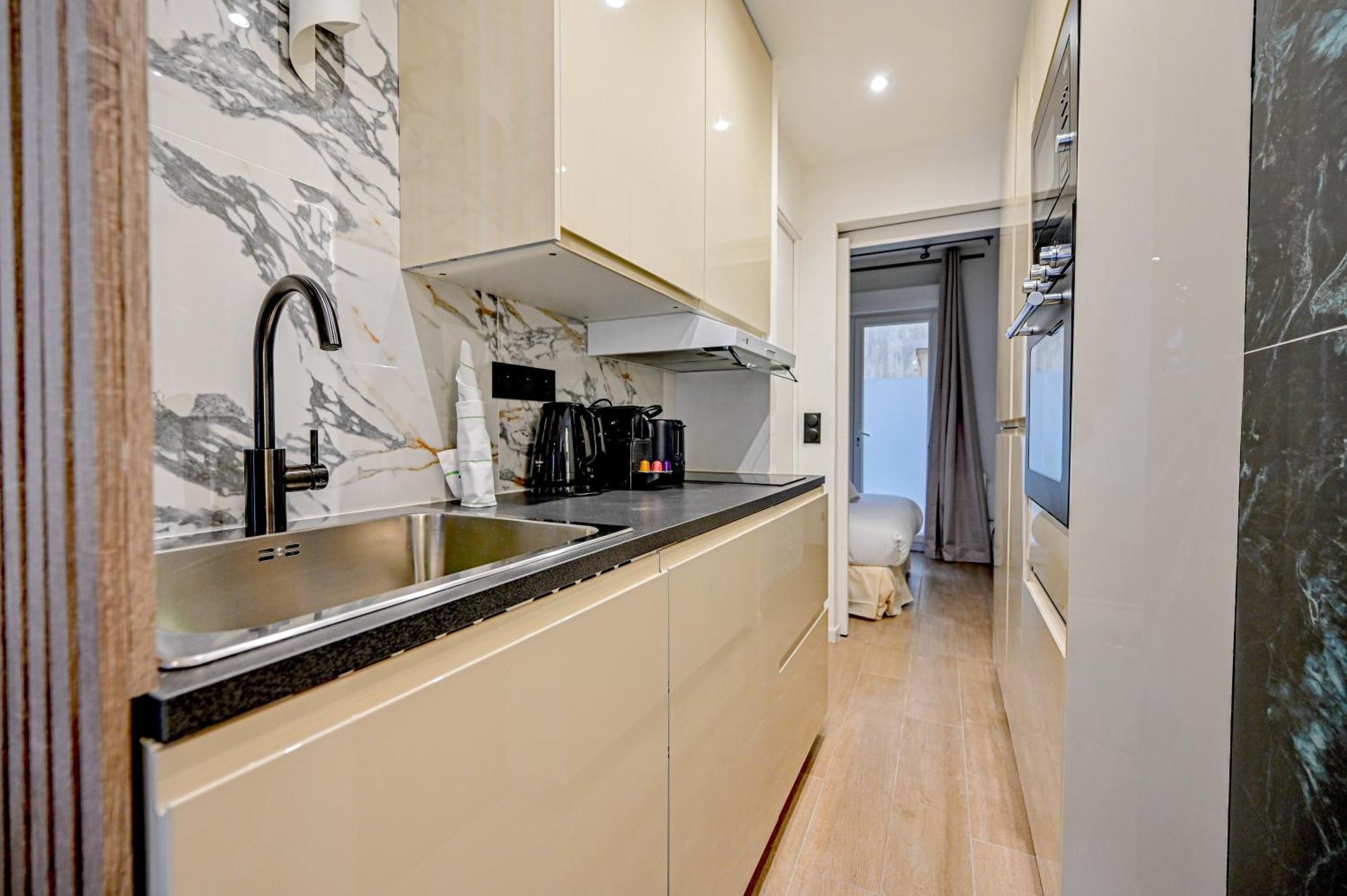 Ferienwohnung Relax In A Stylish Flat In Montmartre Paris Exterior foto